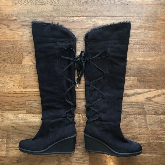 Decree Boots Wedge Heel Size Womens 7.5 Black Lined Suede Feeling Material - Picture 1 of 6